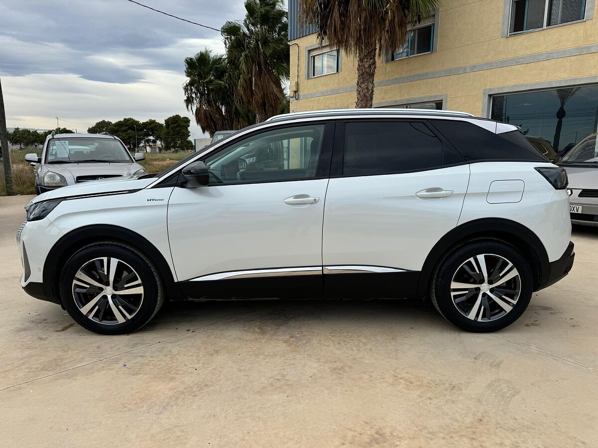 PEUGEOT 3008 ALLURE 1.6 PHEV HYBRID AUTO SPANISH LHD IN SPAIN 66000 MILES SUPERB 2020